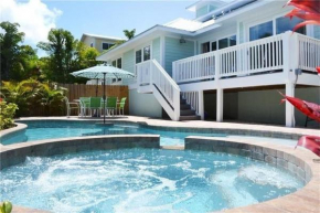 High Speed WIFI, PRIVATE HEATED POOL AND SPA, BIKES - This house has it all